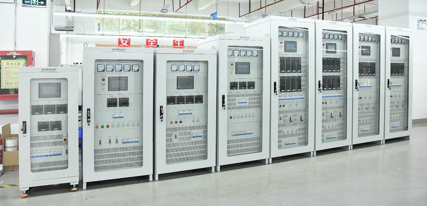 Modulares DC-Ladegerät der HF-Serie, 125 V, 200 A, für ein Umspannwerk